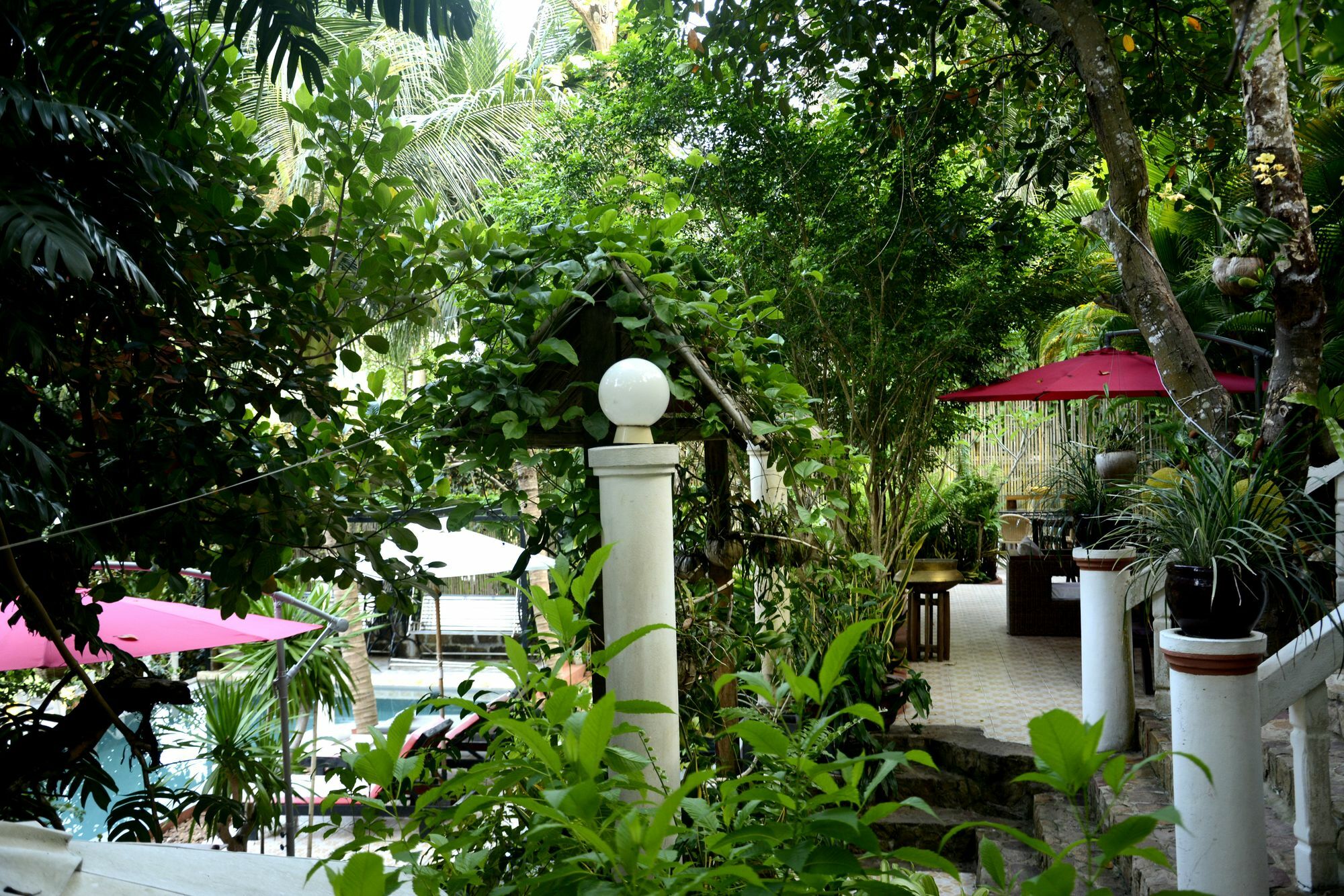 Tropical Hill Kep Cambodia Hotel Exterior foto