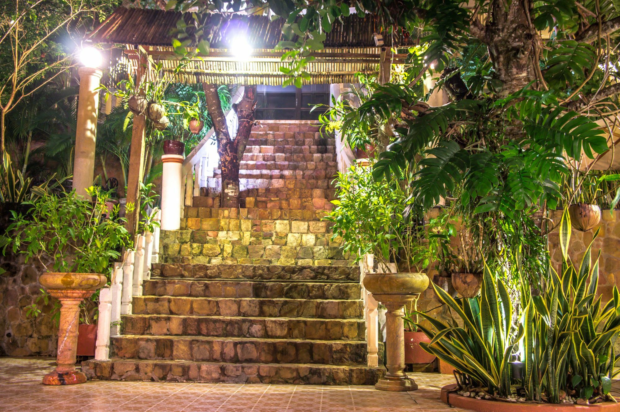 Tropical Hill Kep Cambodia Hotel Exterior foto
