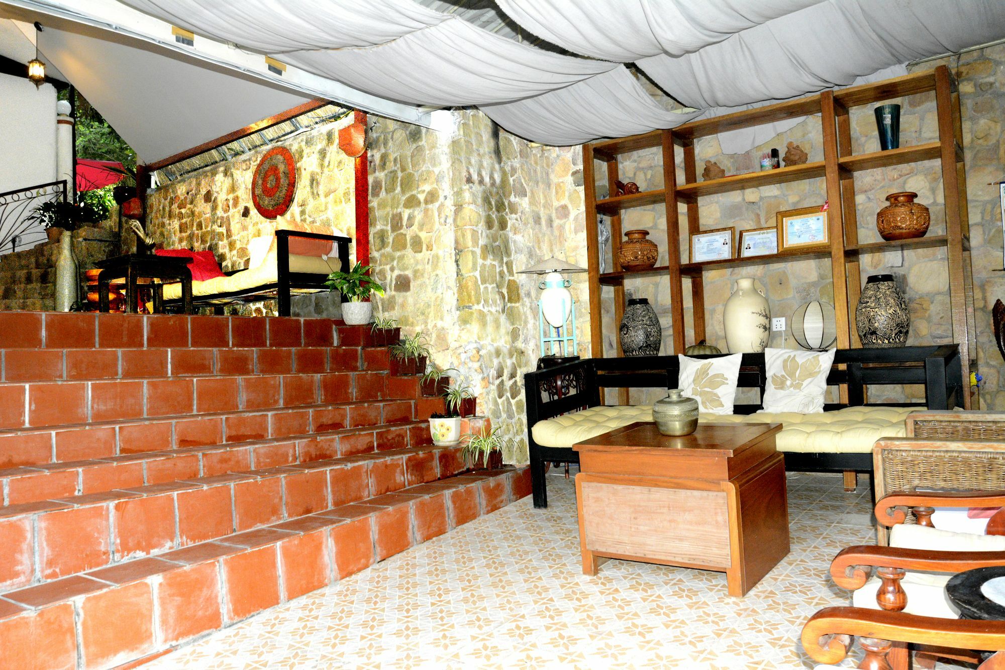 Tropical Hill Kep Cambodia Hotel Exterior foto